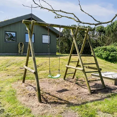 Hunlef - 1-7km From The Sea By Interhome