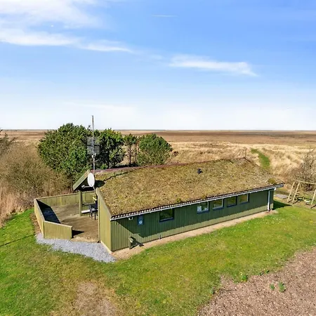 Hunlef - 1-7km From The Sea By Interhome Ferienhaus Bolilmark