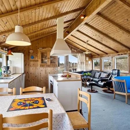 Ferienhaus Hunlef - 1-7km From The Sea By Interhome