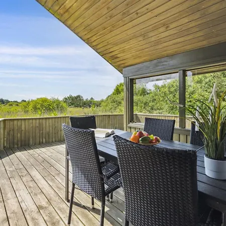 Hunlef - 1-7km From The Sea By Interhome Ferienhaus Bolilmark
